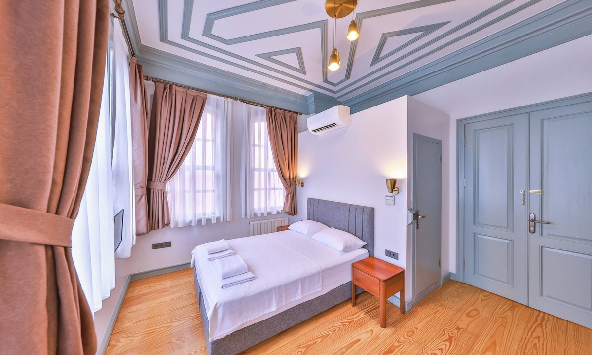 Rasimpasa Hotel | Va Mansion