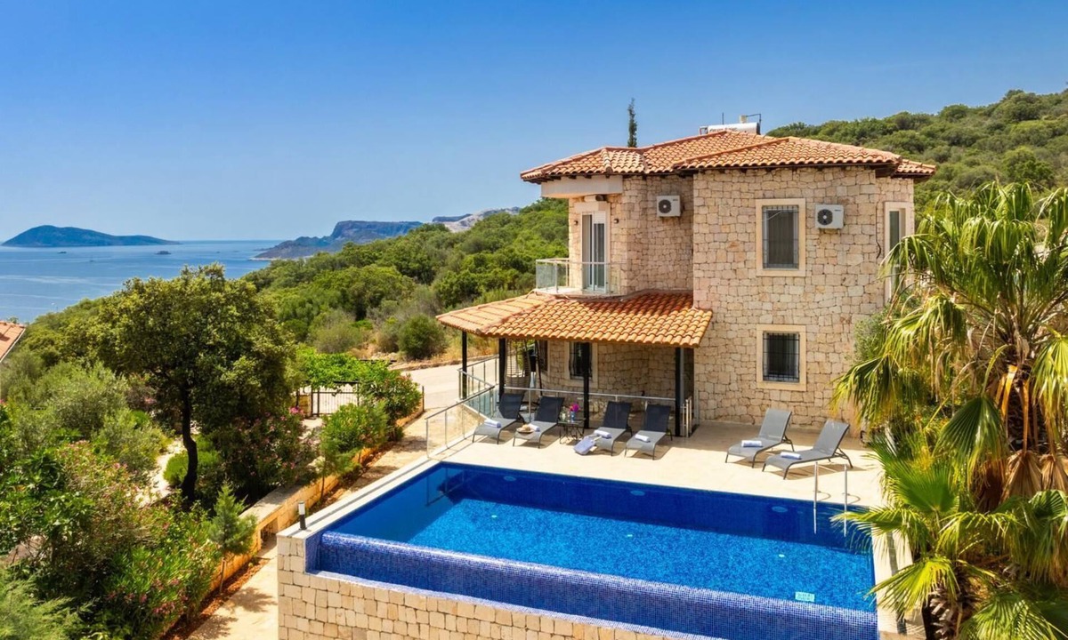 Kas Villa | Villa Erdem - Three Bedroom Villa, Sleeps 6