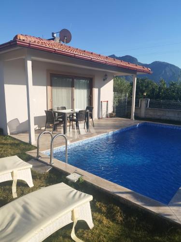 Dalyan Villa | villa London