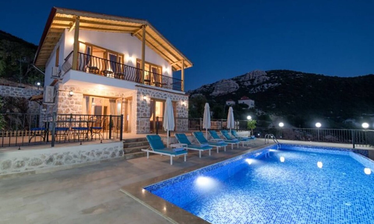 Sarıbelen Villa | VILLA NAZLI - SARIBELEN