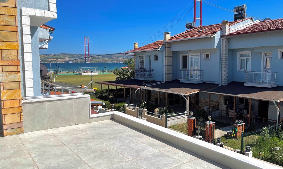 Gallipoli House | VILLA NEXT TO THE 1915 BRIDGE