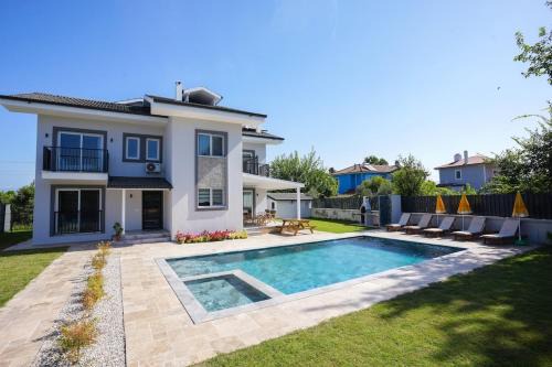 Dalyan Villa | Villa White Moon