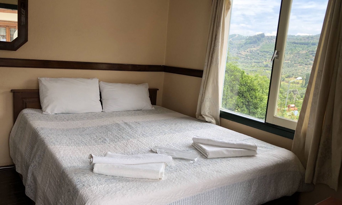 Sirince Hotel | Wisteria Guest House
