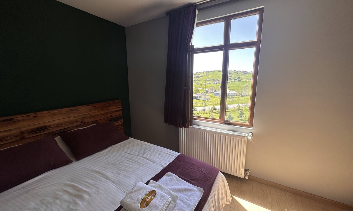 Duzkoy Hotel | ZEYTİNDALI YAYLA OTEL