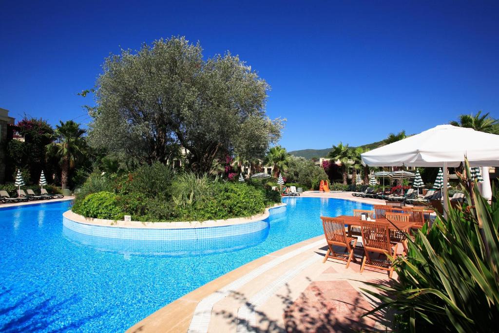 Torba Hotel | Zeytinada Hotel