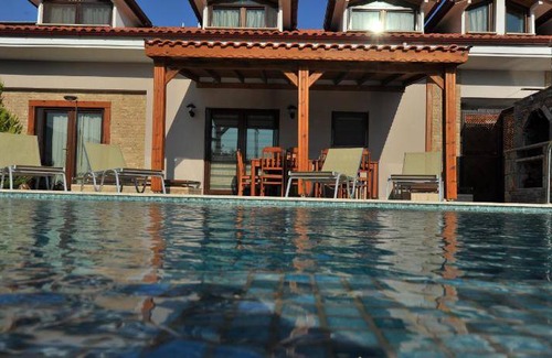 Dalyan Cabin | 150 m² Lodge ∙ 4 bedrooms ∙ 9 guests