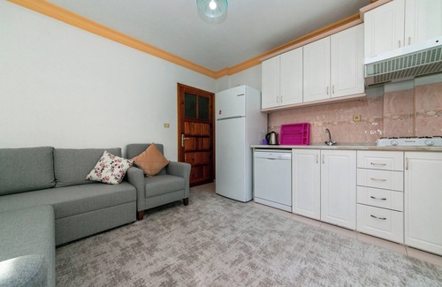 Icmeler Apartment | Dere Apartment 2 Icmeler Daily Weekly Rentals