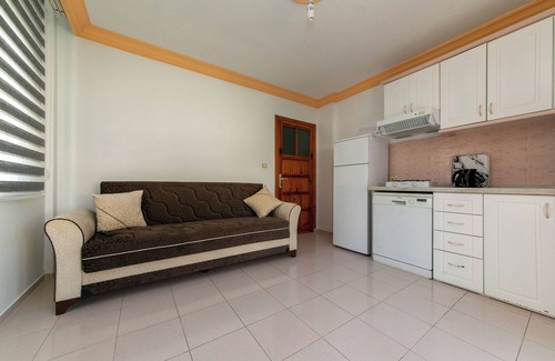 Icmeler Apartment | Dere Daire 4 Icmeler Daily Weekly Rentals