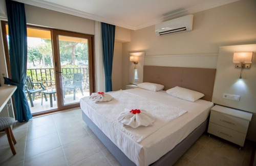 Dalyan Hotel | Hotel Holiday Calbis