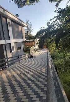 Ula Villa | Villa Gray Pine