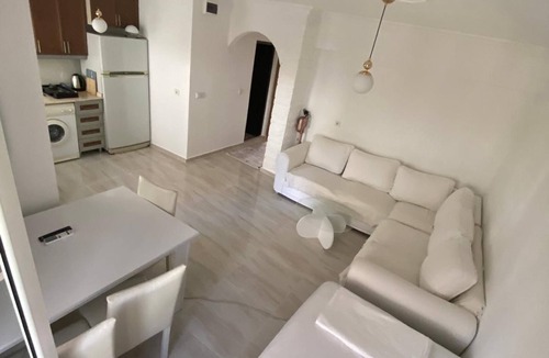 Armutalan Apartment | 1+1 Apartment with Swimming Pool
