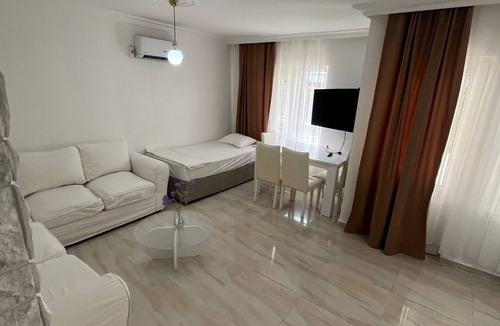 Armutalan Apartment | 1+1 Apartment with Swimming Pool