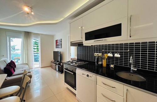 Kargicak Apartment | 1-Bedroom apartment in Alanya, Mahmutlar with WiFi, AC
