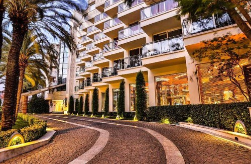 Marmaris City Center Hotel | 150 m² Hotel ∙ 3 bedrooms ∙ 127 guests