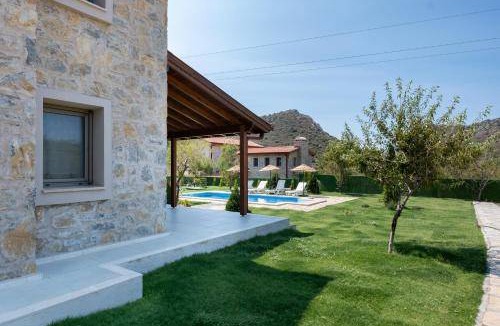 Datca Villa | 170 m² Villa ∙ 4 bedrooms ∙ 9 guests