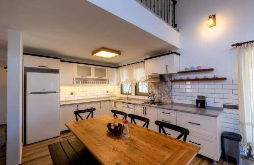 Datca Villa | 170 m² Villa ∙ 4 bedrooms ∙ 9 guests