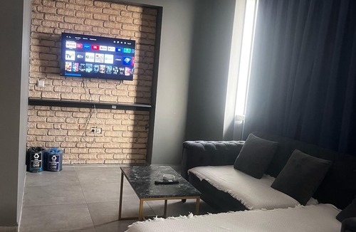 Pendik Apartment | 216 Hill