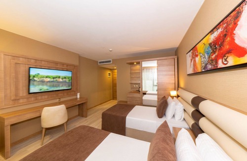 Cumhuriyet Hotel | 38 Hotel