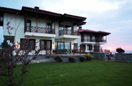 Ardesen Villa | 400 m² Villa ∙ 6 bedrooms ∙ 12 guests