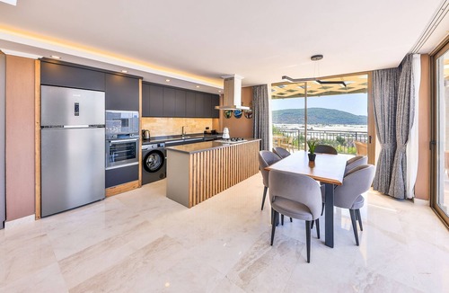 Kas Villa | A Stunning 3-Bedroom Retreat Blending Style with Comfort - Convervative