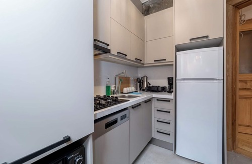 Besiktas Apartment | Acme Studio 1