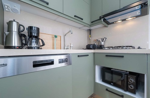 Besiktas Apartment | Acme Studio 3