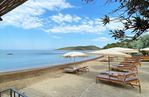 Ayvalik Ski Chalet | Ada Camp Otel