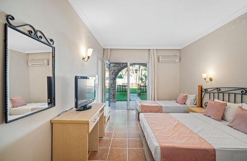 Turgutkoy Koyu Hotel | Alados Otel