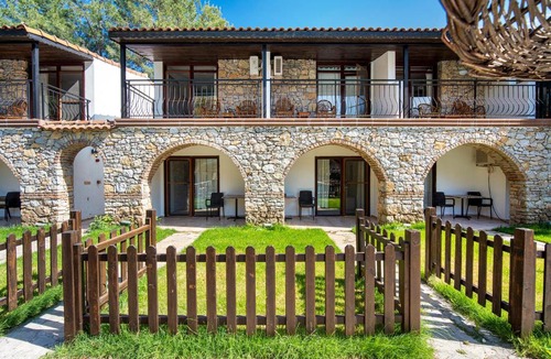 Turgutkoy Koyu Hotel | Alados Otel