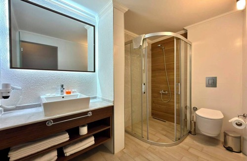 Kusadasi Hotel | ALTAMARE HOTEL