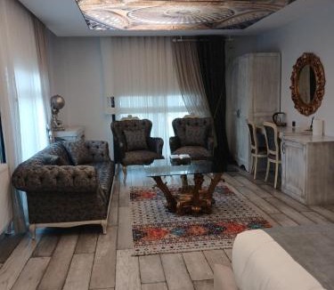 Menderes Hotel | Apera garden