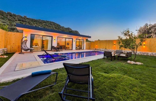 Patara Villa | Begonvilla