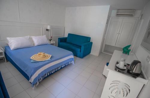 Cirali Resort | Blue & White Hotel