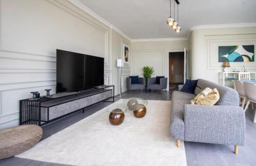 Kabatas Apartment | Bosphorus Panorama Elegant 3BR Stay