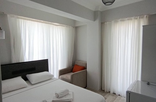Ezine Bed & Breakfast | Bozgeyik Pansiyon