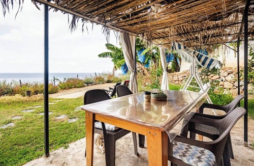 Seki House | Bungalow in adorable Alanya with cool AC