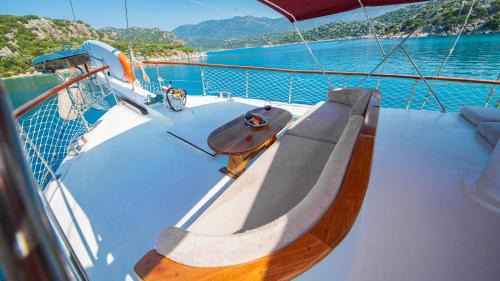 Demre Boat Rental | Cakabey Yachting