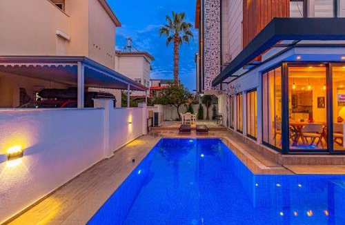 Kadriye Villa | Casa Rosa Luxury Villa w heated Pool