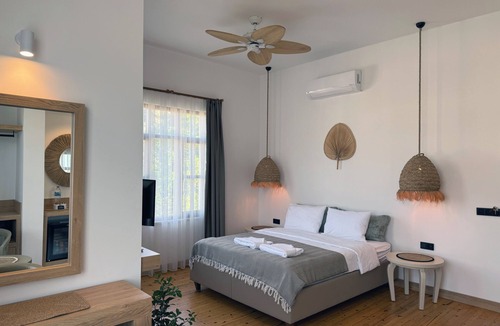 Alanya Hotel | "Casa Vagabundo - Adults Only" Room: 02