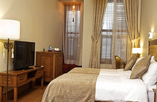 Sultanahmet Hotel | Celine Hotel