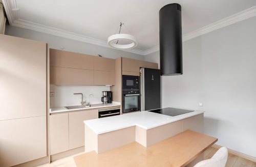 Osmanbey Apartment | Central Istanbul, Luxury 3BR, 4 min to Metro