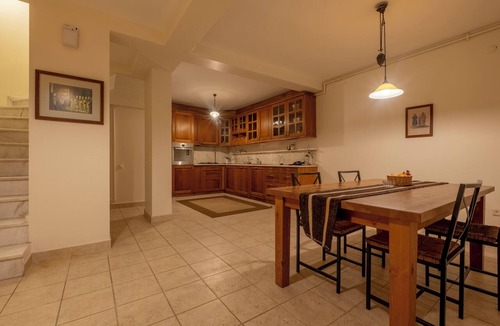 Sultanahmet House | Central Spacious House with a Private Terrace in Sultanahmet