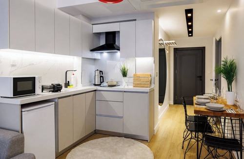 Cihangir Apartment | Charming 2 Bedroom Apartment At Monnas Suite