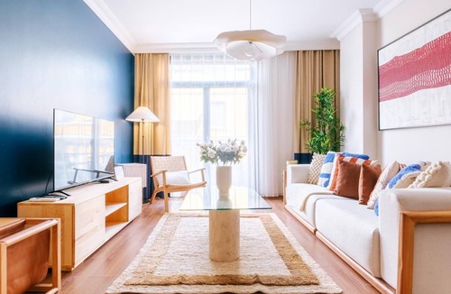Galata Apartment | Charming Haven w Balcony 2 min to Galata Tower