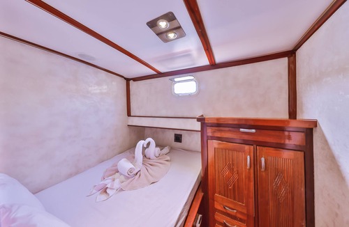 Kas Villa | Charter a private gulet to sail you to the Turquoise Coast with skipper