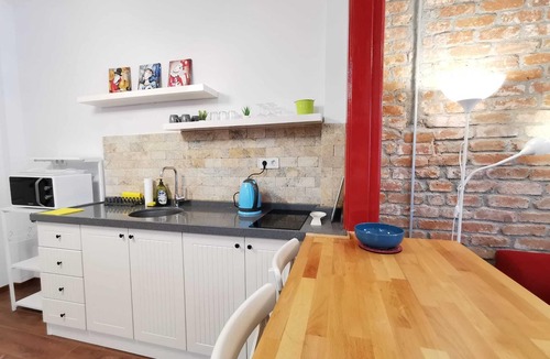 Gumussuyu Mahallesi Apartment | Comfy and Stylish Flat at Taksim City Center Z-6