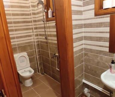 Fatih Apartment | Cozy Room l Central Location l Wooden Mansion