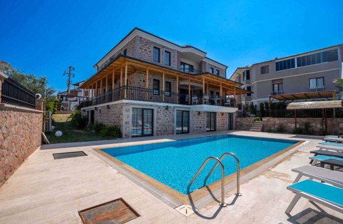 Mithatpasa Bed & Breakfast | Cunda Tasci Otel