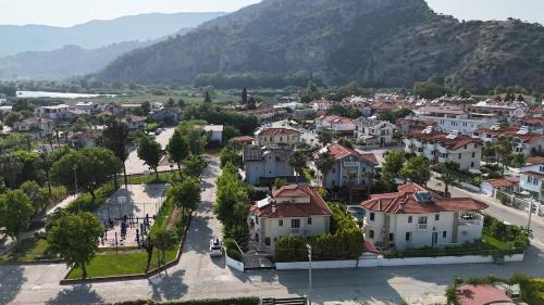Dalyan City Center Villa | Dalyan Turaman private pool sleeps 10