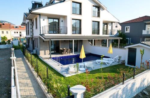 Dalyan City Center Villa | DALYAN - Villa BARIŞ & Villa NİDA